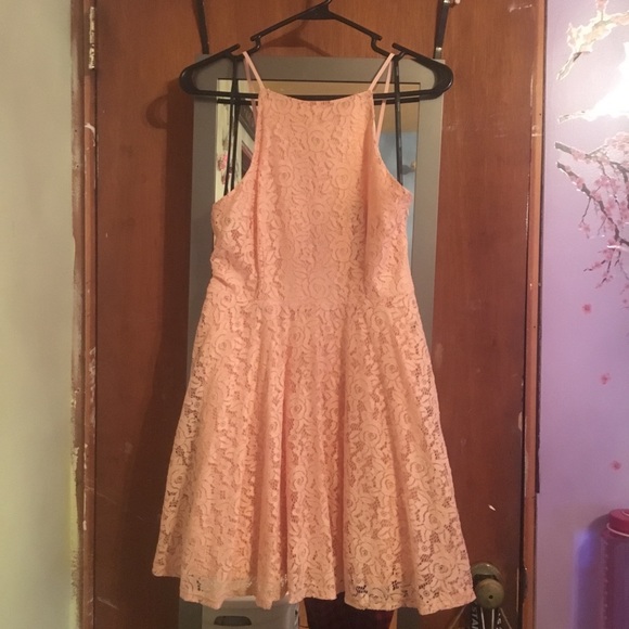 BRAND NEW!! Blush colored Forever 21 sun dress - Picture 1 of 4